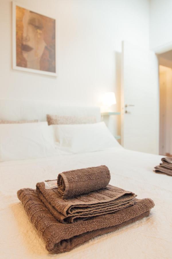 Country Chic Pistoia-Casa In Campagna Giardino, Parking Bagian luar foto