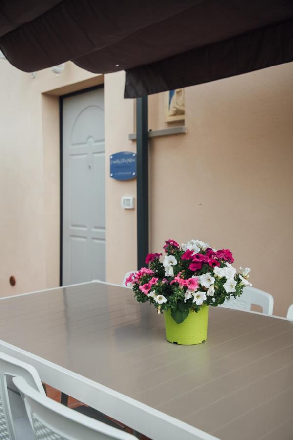 Country Chic Pistoia-Casa In Campagna Giardino, Parking Bagian luar foto